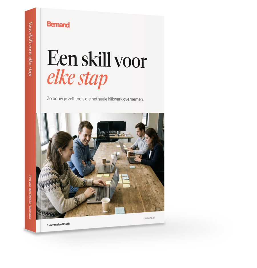Het e-book Een skill voor elke stap van Tim van den Bosch, met op de omslag een team aan een lange tafel met laptops